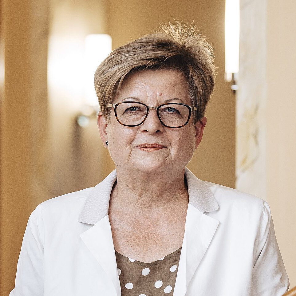 Barbara Joseph